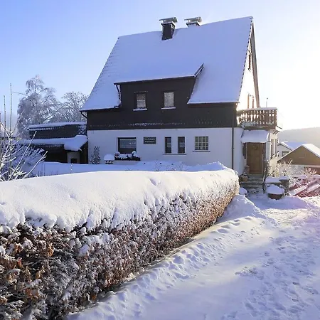 Apartment In Langewiese Sauerland With Garden *
