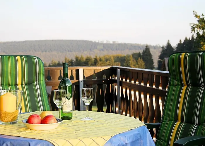 In Langewiese Sauerland With Garden Lägenhet